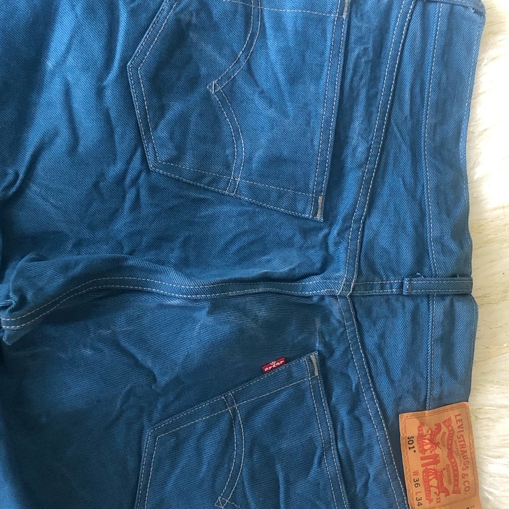 Levi jeans